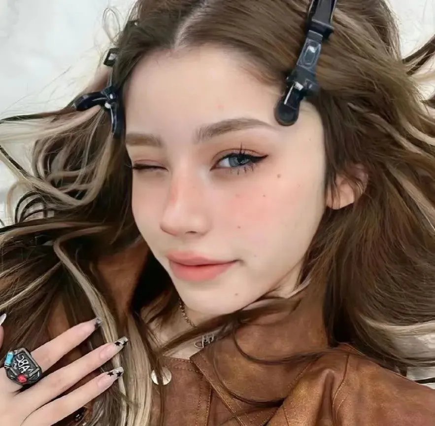 旗袍美探